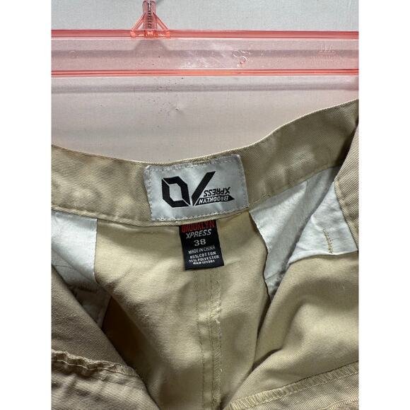 Brooklyn Xpress Men's Cargo Shorts, Size 38, Beige, Cotton/Polyester Blend - Picture 3 of 8